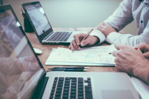 Strategie entwickeln und präsentieren